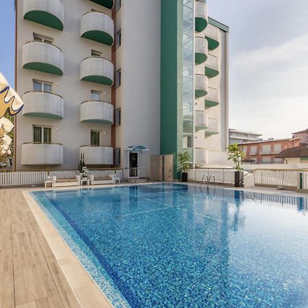 Hotiday Room Collection - Jesolo Lido Bagian luar foto